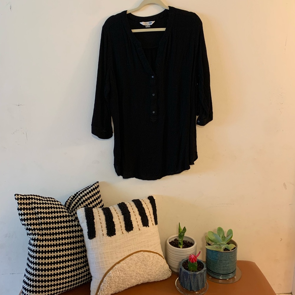 Black long sleeve blouse